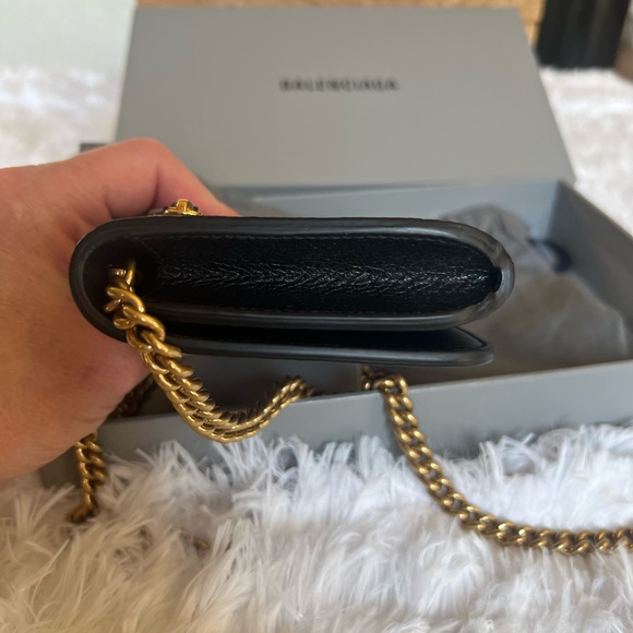 COPY - NWT Balenciaga Everyday Continental Black Leather Logo Wallet w Gold Cha… - Picture 8 of 12